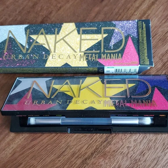 NIB URBAN DECAY Limited Edition Naked Metal Mania Eyeshadow Palette - Picture 6 of 7